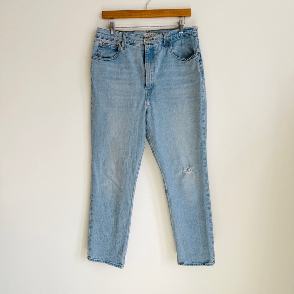 Levi's 70s High Slim Straight Jeans Premium Women's Size 32 Light Blue Denim - Picture 2 of 15